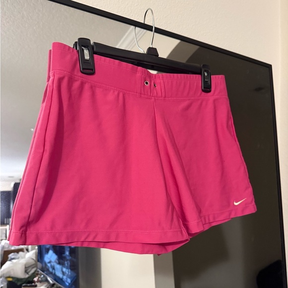 Nike Pants - Nike Women's Hot Pink Barbie Dri-Fit Shorts Sz M/L